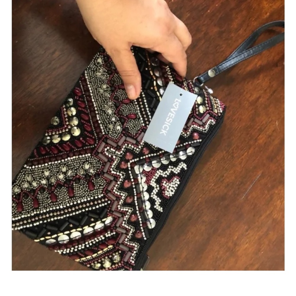 Beaded wristlet - Picture 3 of 3